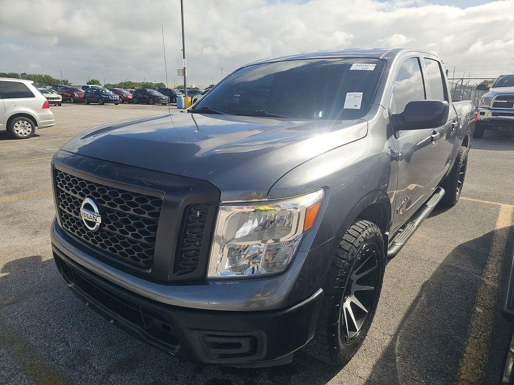 Nissan Titan S Crew Cab 2WD 2017