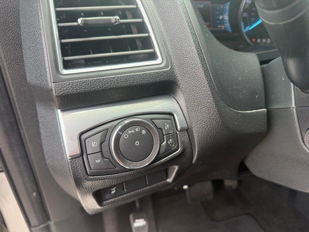 Ford Explorer Limited FWD 2018