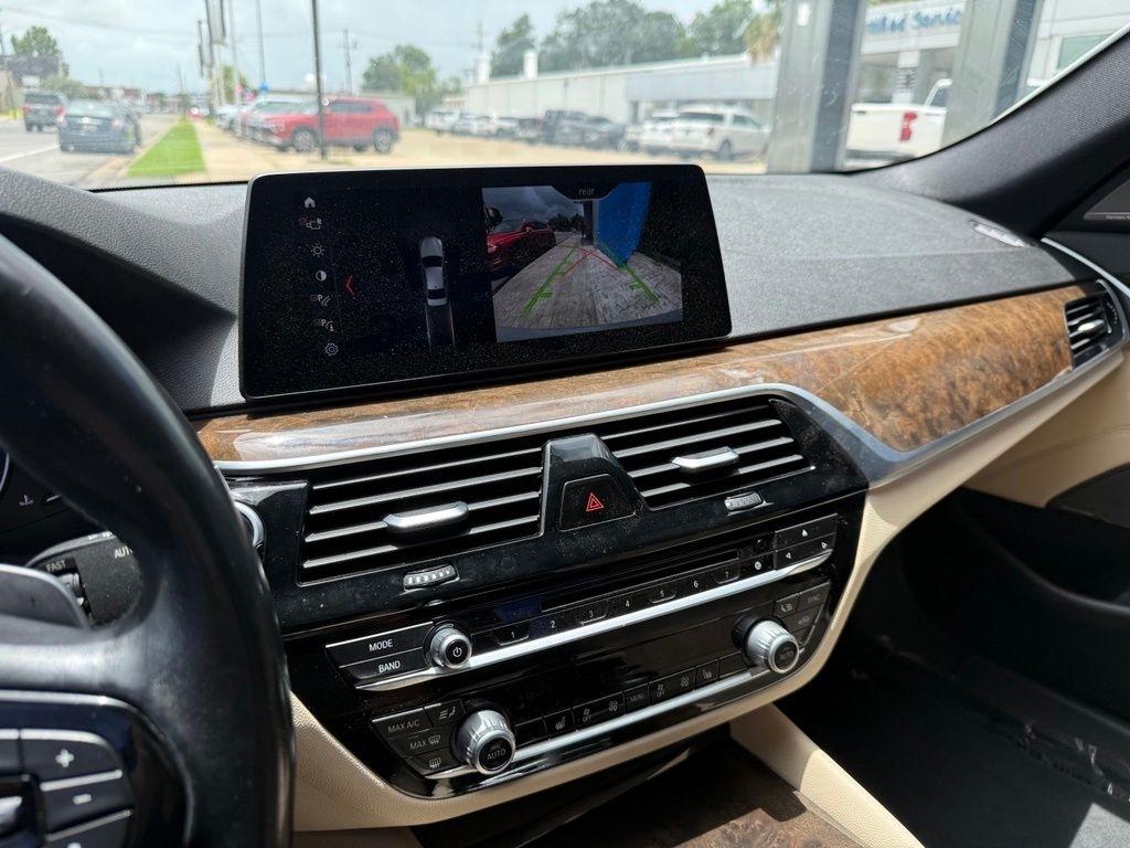 BMW 5-Series 530i 2017