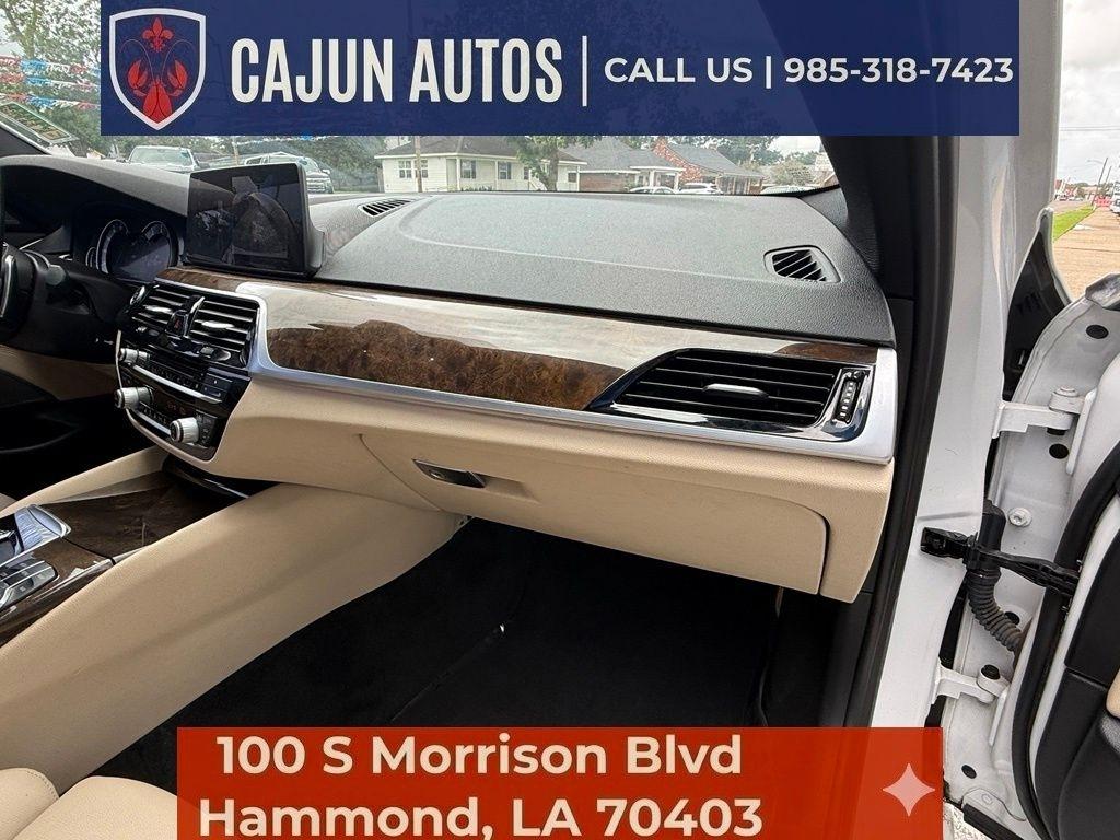 BMW 5-Series 530i 2017