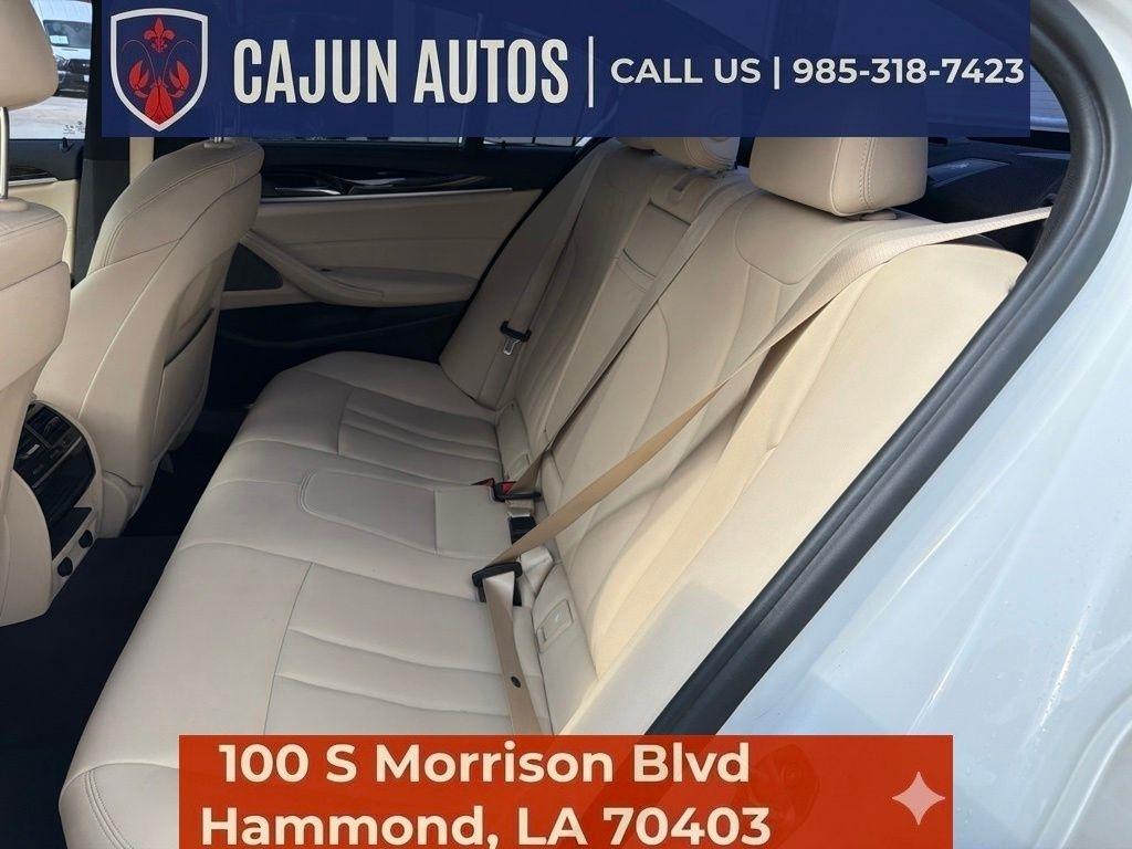 BMW 5-Series 530i 2017