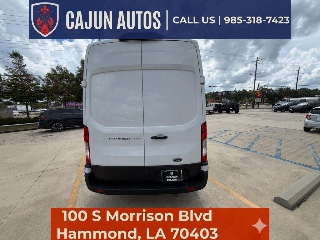 Ford Transit 250 Van High Roof w/Dual Sliding 148-in. WB EL 2021