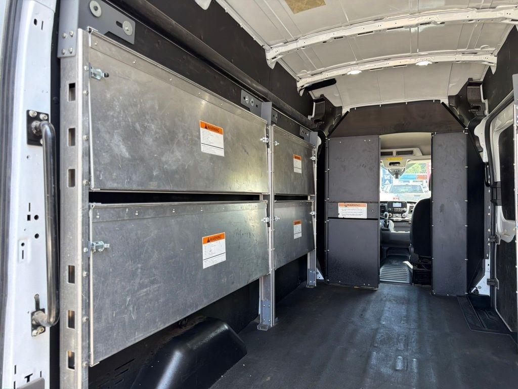 Ford Transit 250 Van 2023