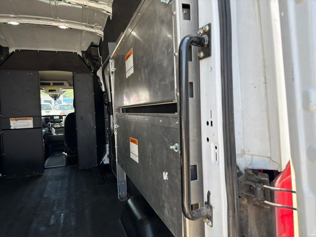 Ford Transit 250 Van 2023