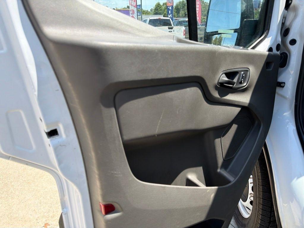 Ford Transit 250 Van 2023