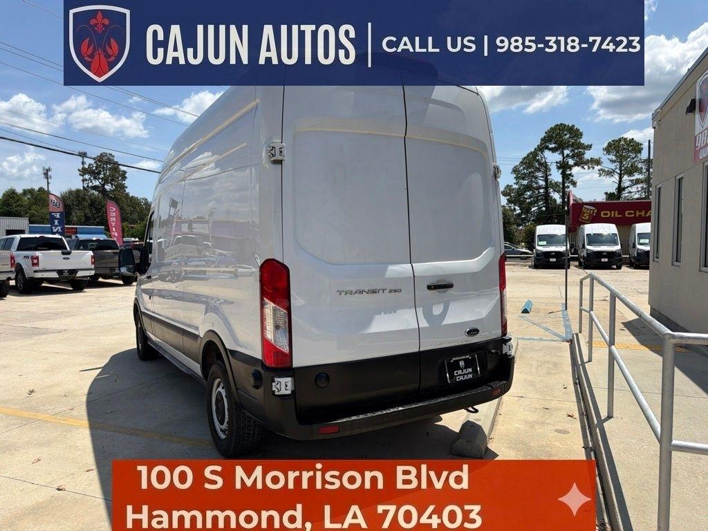 Ford Transit 250 Van 2023