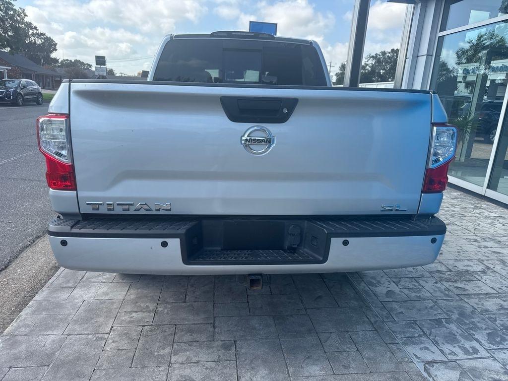 Nissan Titan SL Crew Cab 2WD 2017