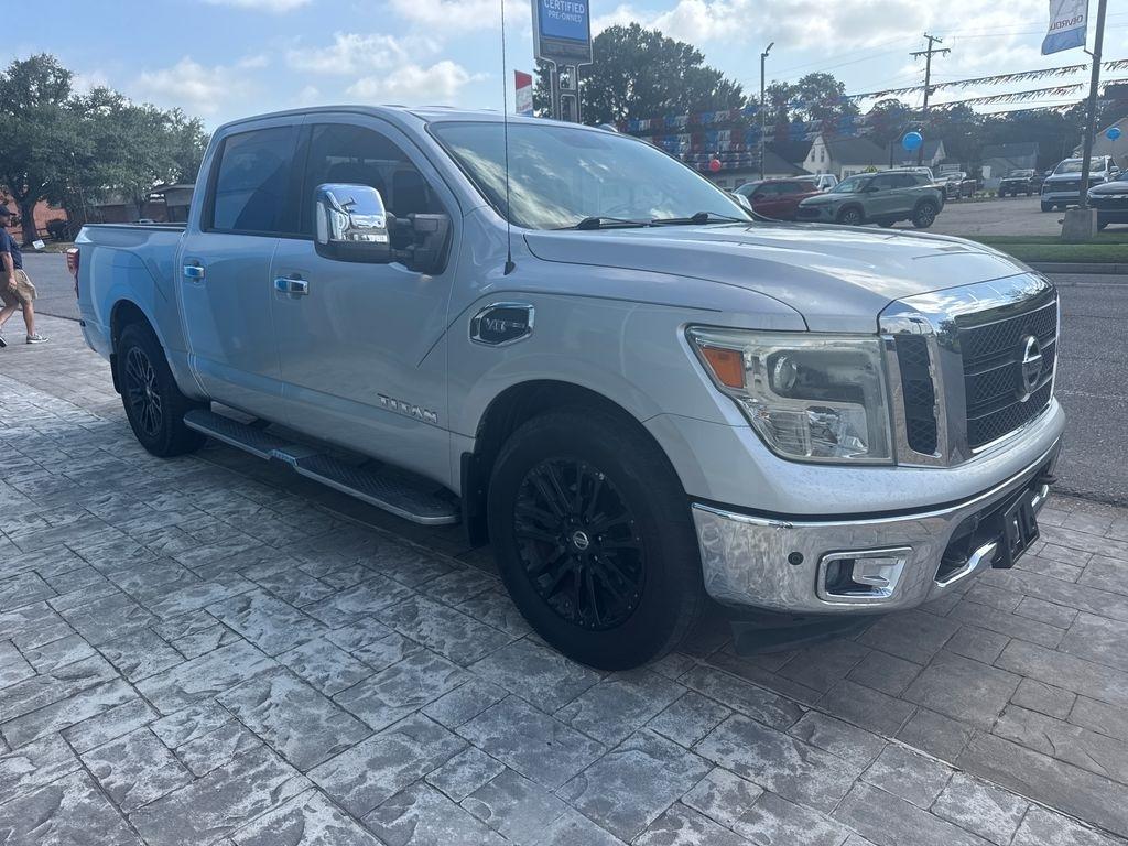 Nissan Titan SL Crew Cab 2WD 2017