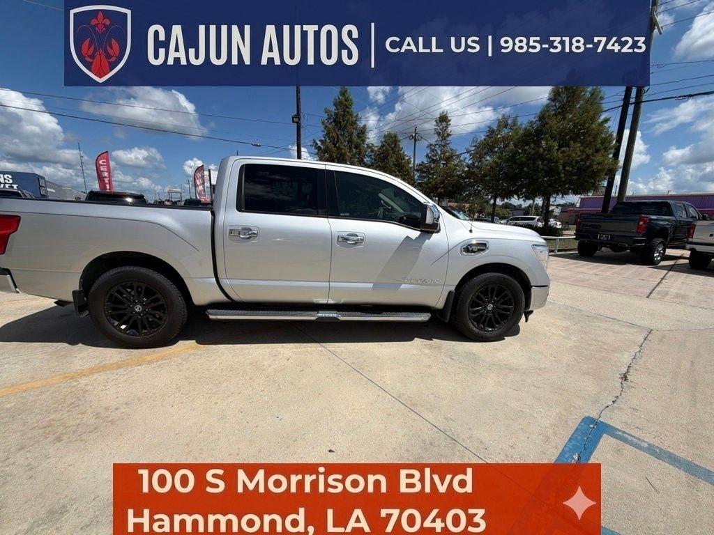 Nissan Titan SL Crew Cab 2WD 2017