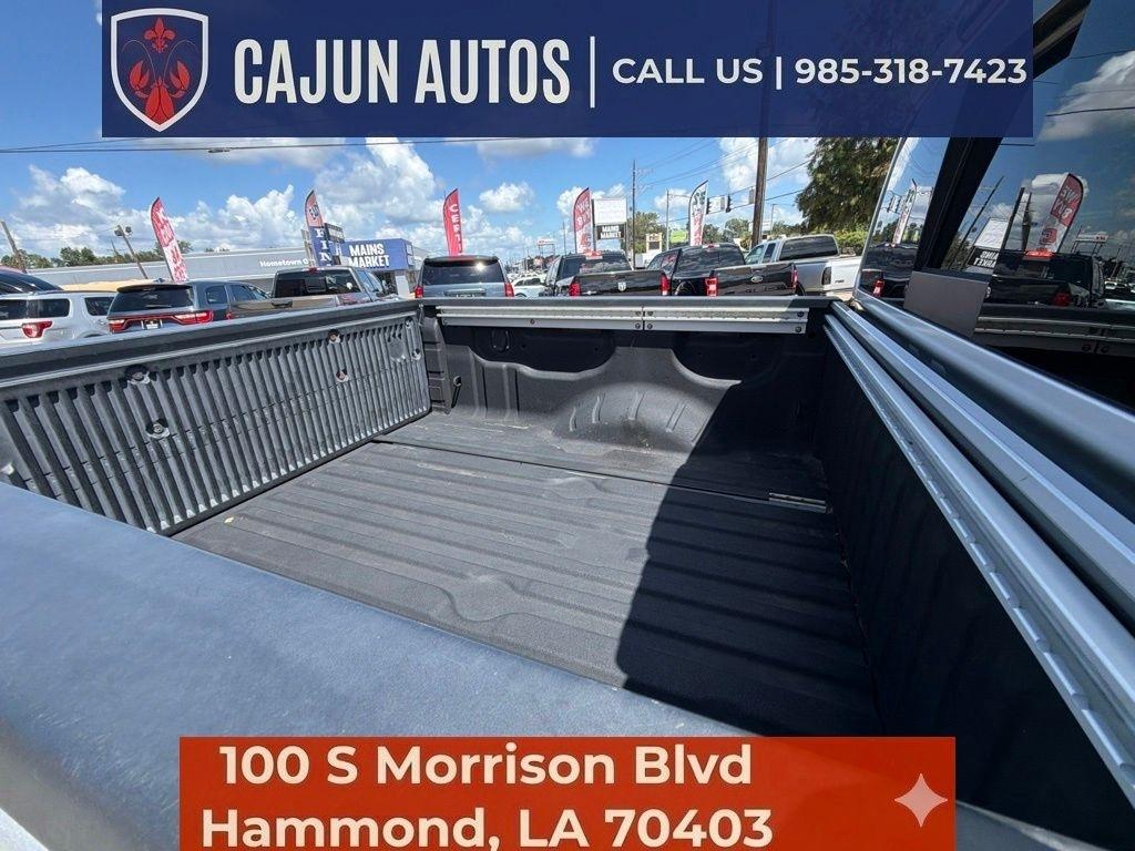 Nissan Titan SL Crew Cab 2WD 2017