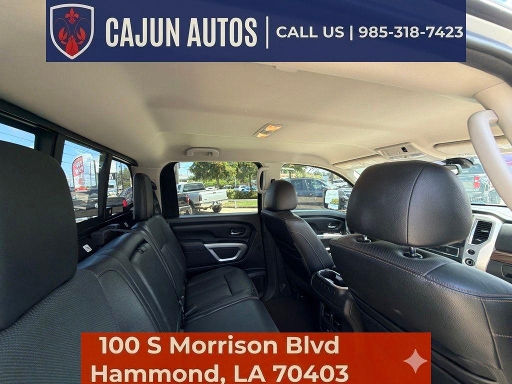 Nissan Titan SL Crew Cab 2WD 2017