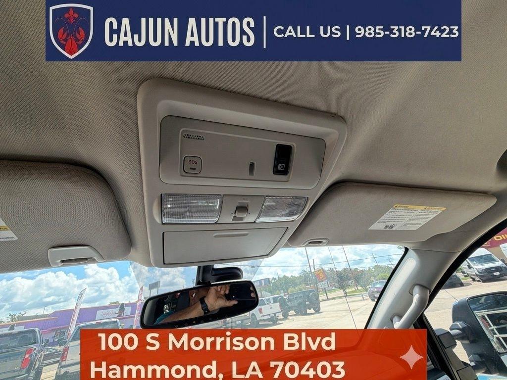 Nissan Titan SL Crew Cab 2WD 2017