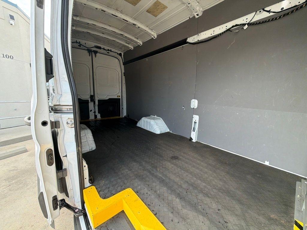 Ford Transit 350 Van HD High Roof 10360lb GVWR Pass. Slide EL 2022