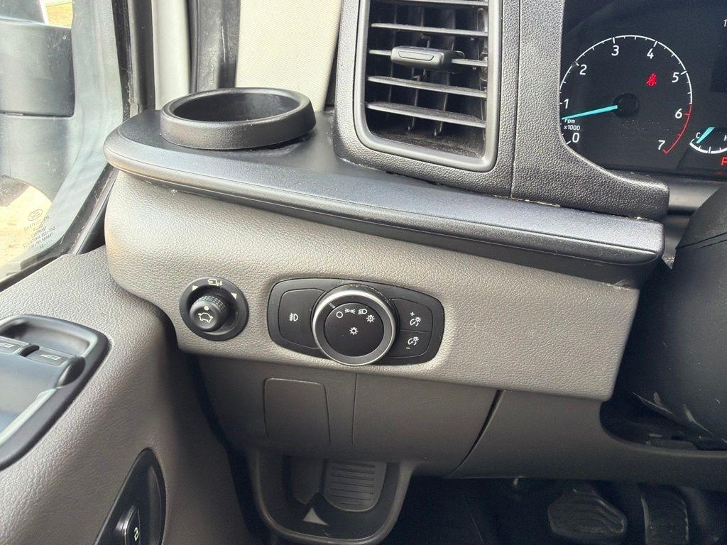 Ford Transit 350 Van HD High Roof 10360lb GVWR Pass. Slide EL 2022