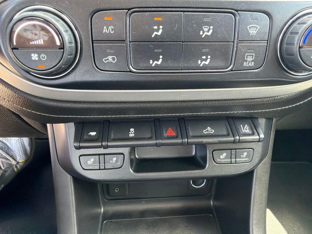 GMC Canyon SLT Crew Cab 2WD 2016