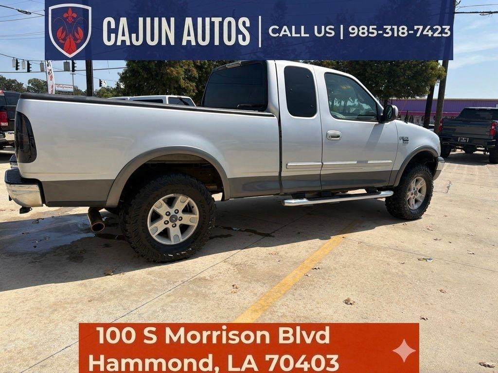 Ford F-150 XLT SuperCab Long Bed 4WD 2002
