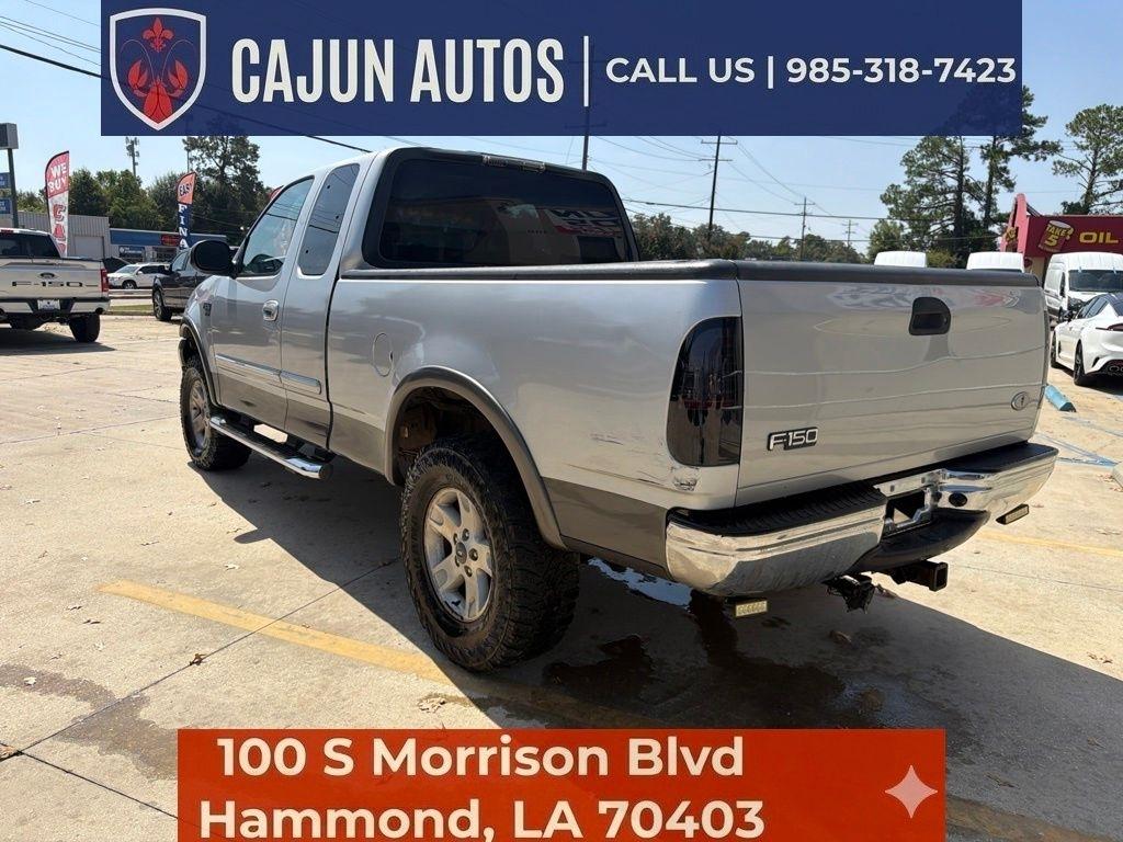 Ford F-150 XLT SuperCab Long Bed 4WD 2002