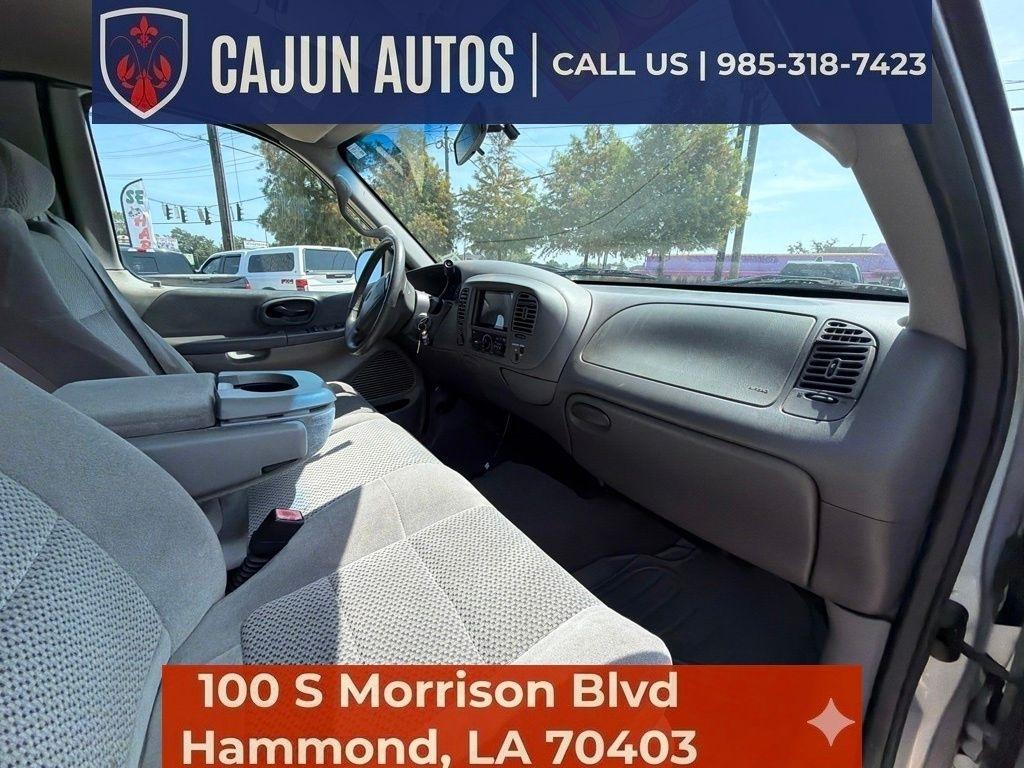 Ford F-150 XLT SuperCab Long Bed 4WD 2002