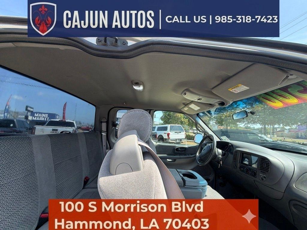 Ford F-150 XLT SuperCab Long Bed 4WD 2002