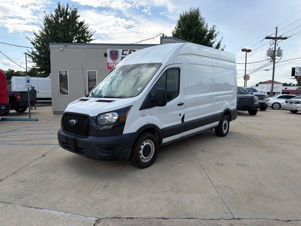 Ford Transit 250 Van Low Roof w/Sliding Pass. 130-in. WB 2021