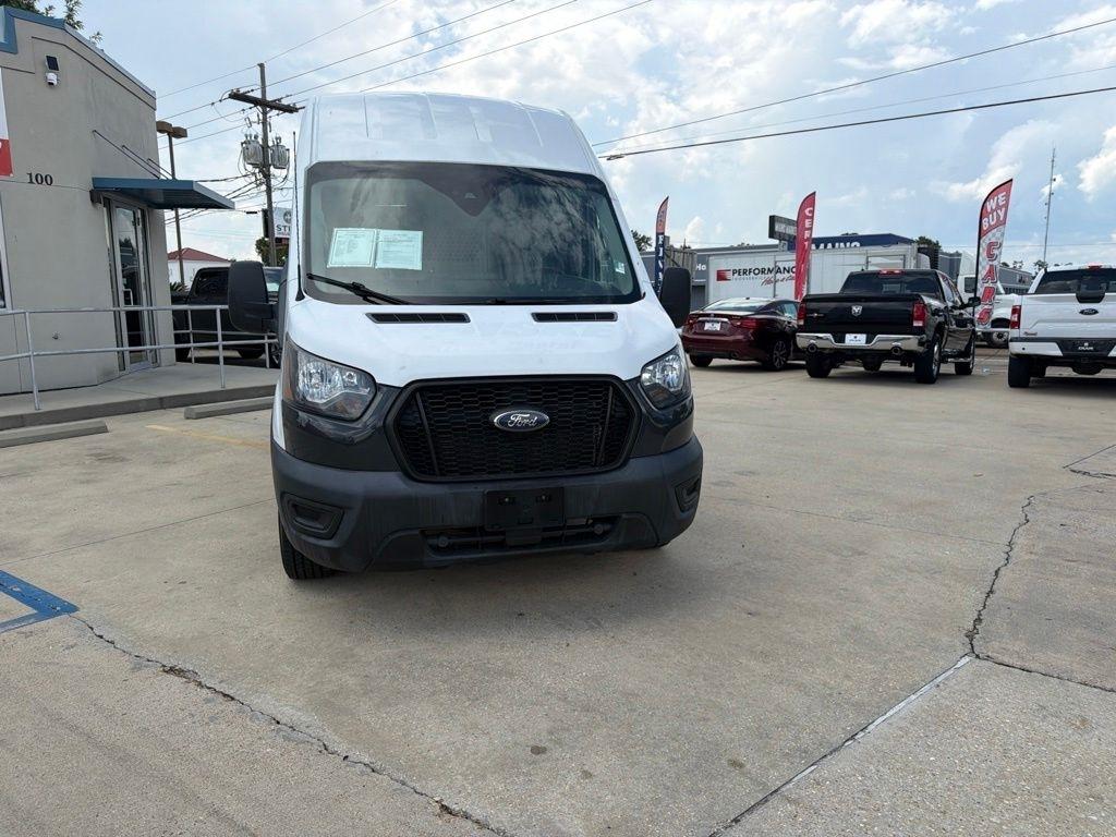 Ford Transit 250 Van Low Roof w/Sliding Pass. 130-in. WB 2021