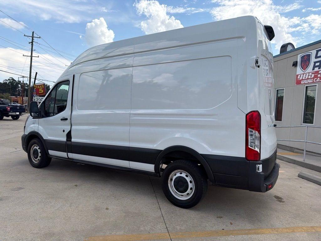 Ford Transit 250 Van Low Roof w/Sliding Pass. 130-in. WB 2021