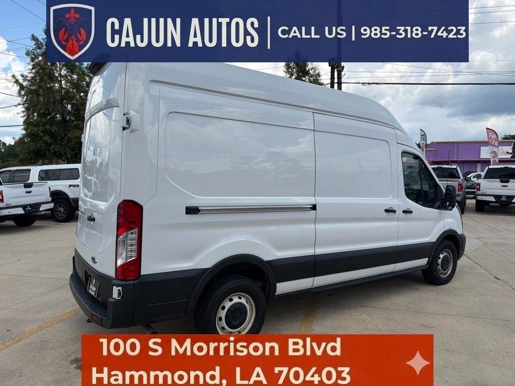 Ford Transit 250 Van Low Roof w/Sliding Pass. 130-in. WB 2021