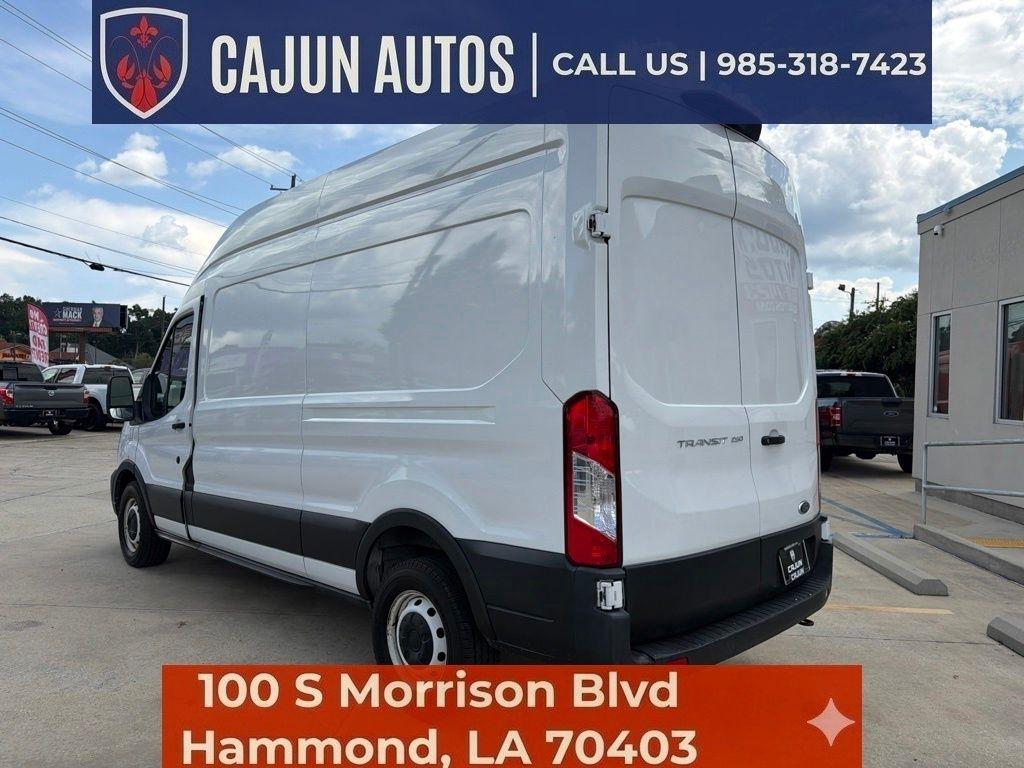 Ford Transit 250 Van Low Roof w/Sliding Pass. 130-in. WB 2021