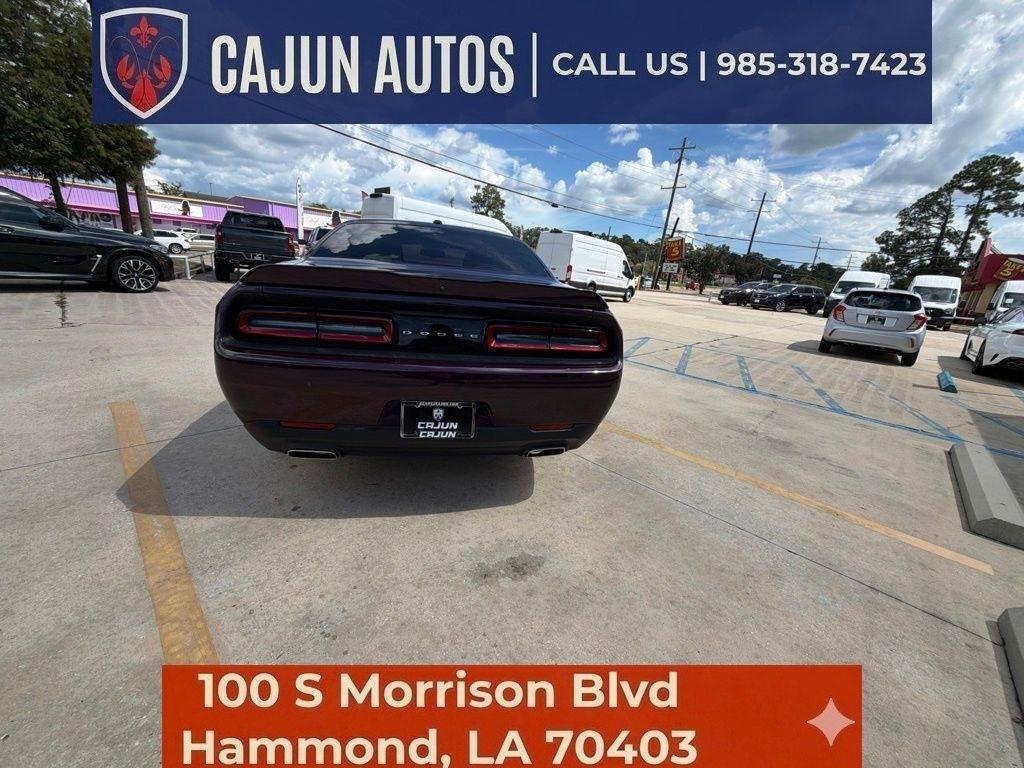 Dodge Challenger SXT 2020