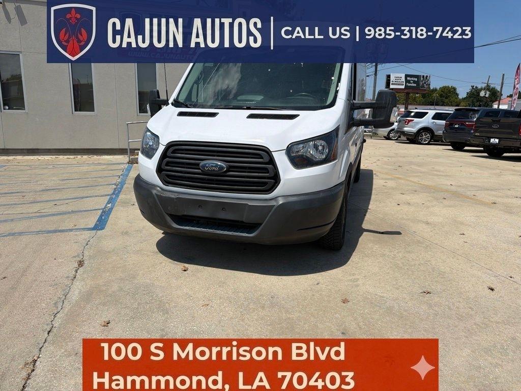Ford Transit 250 Van Med. Roof w/Sliding Pass. 148-in. WB 2018