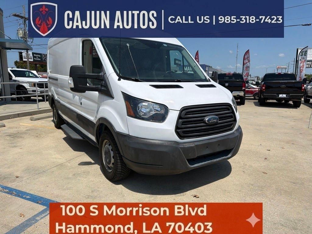 Ford Transit 250 Van Med. Roof w/Sliding Pass. 148-in. WB 2018