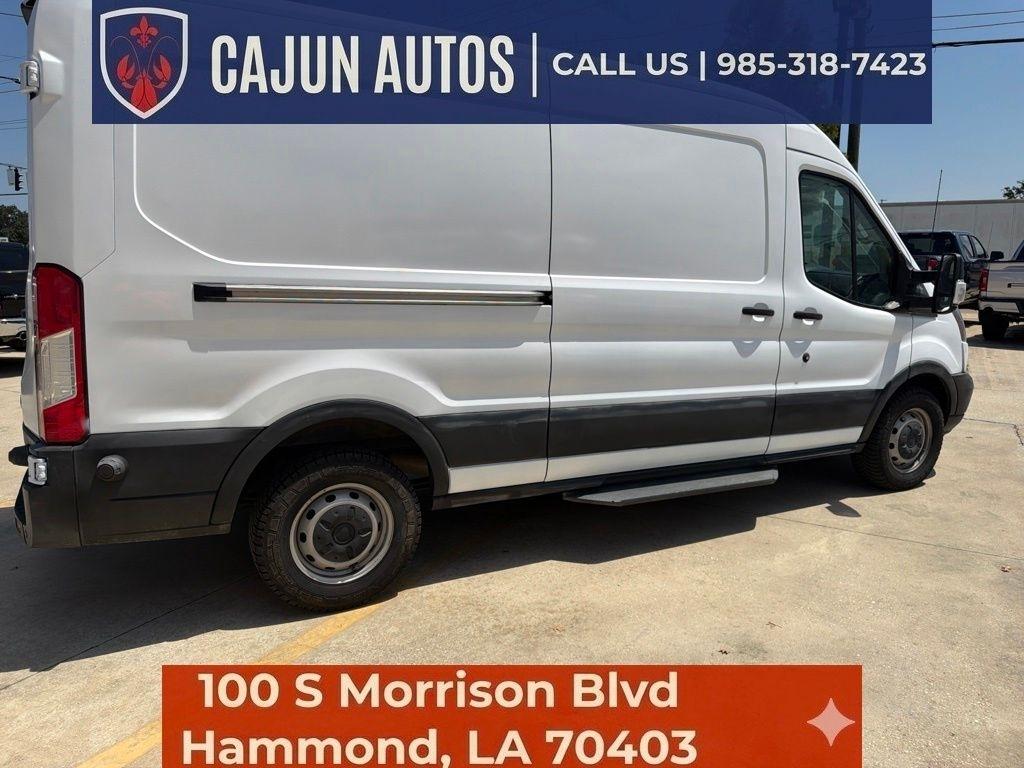 Ford Transit 250 Van Med. Roof w/Sliding Pass. 148-in. WB 2018