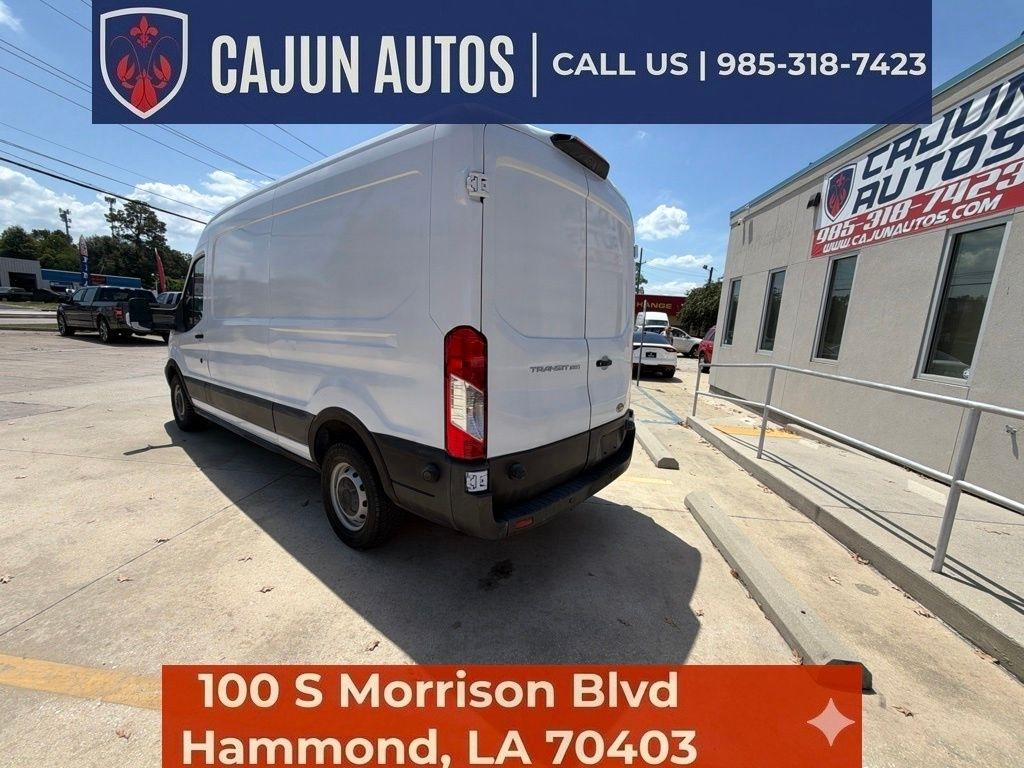 Ford Transit 250 Van Med. Roof w/Sliding Pass. 148-in. WB 2018