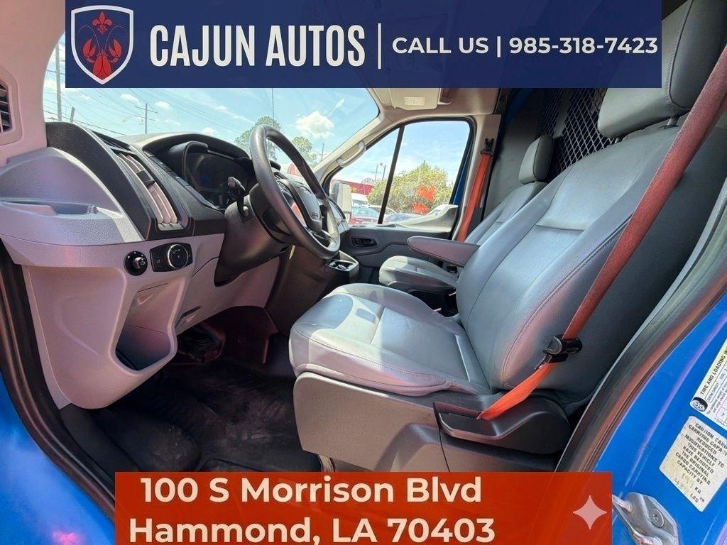 Ford Transit 250 Van Med. Roof w/Sliding Pass. 148-in. WB 2018