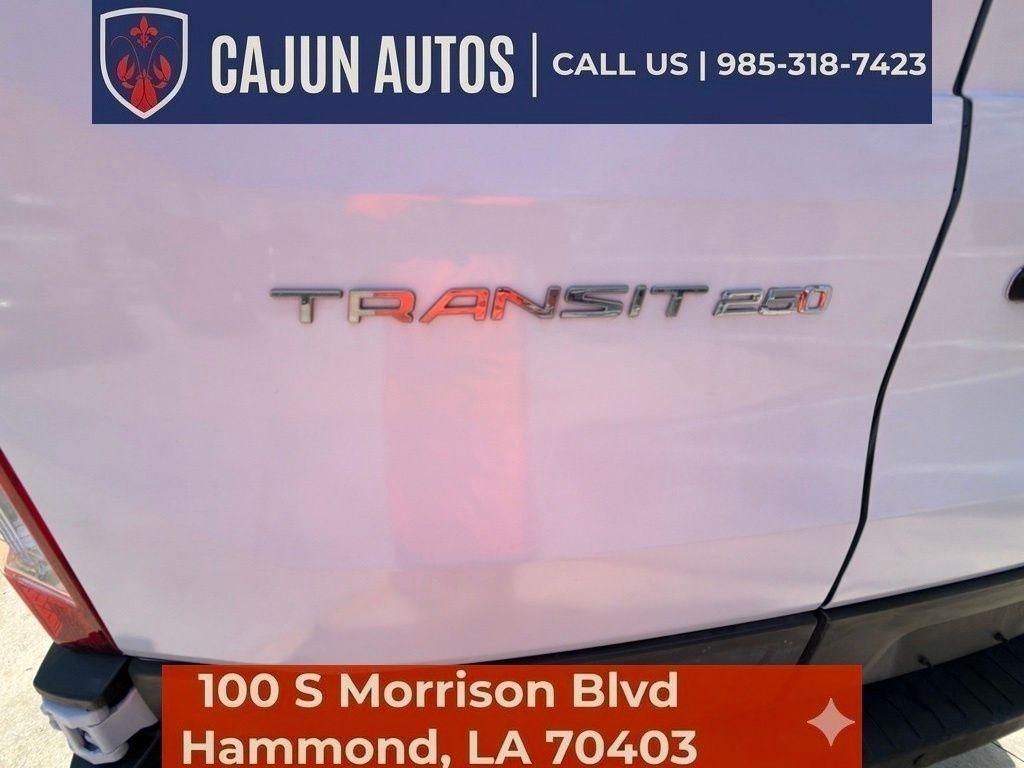 Ford Transit 250 Van Med. Roof w/Sliding Pass. 148-in. WB 2018