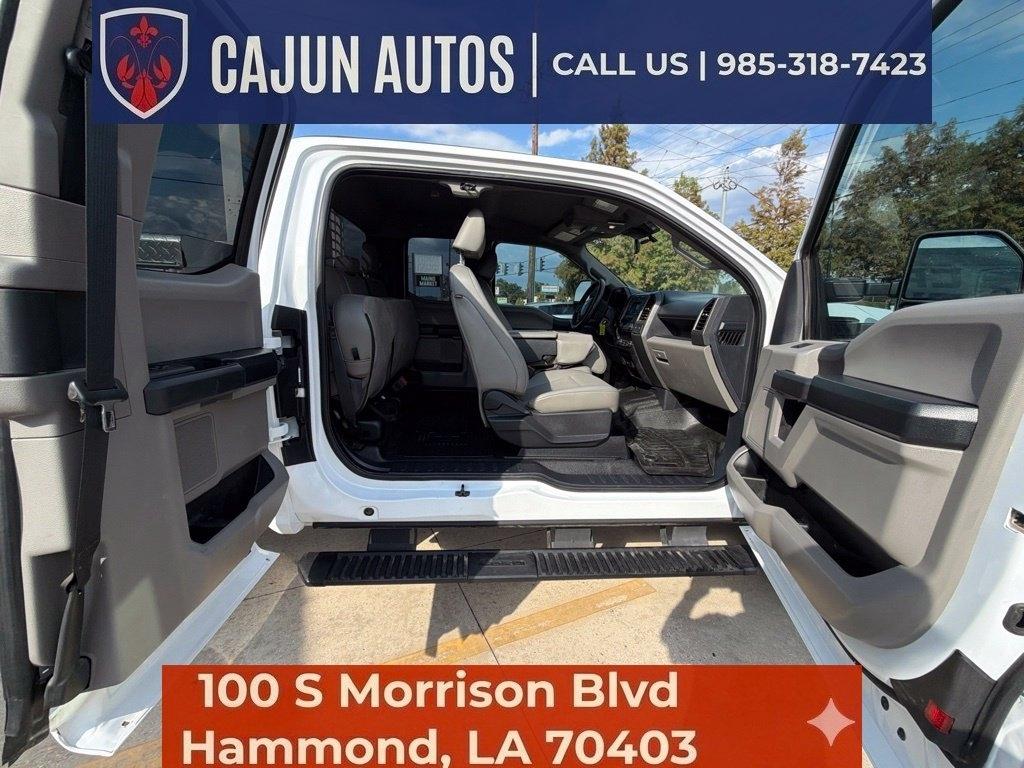Ford F-250 SD XL SuperCab 4WD 2022