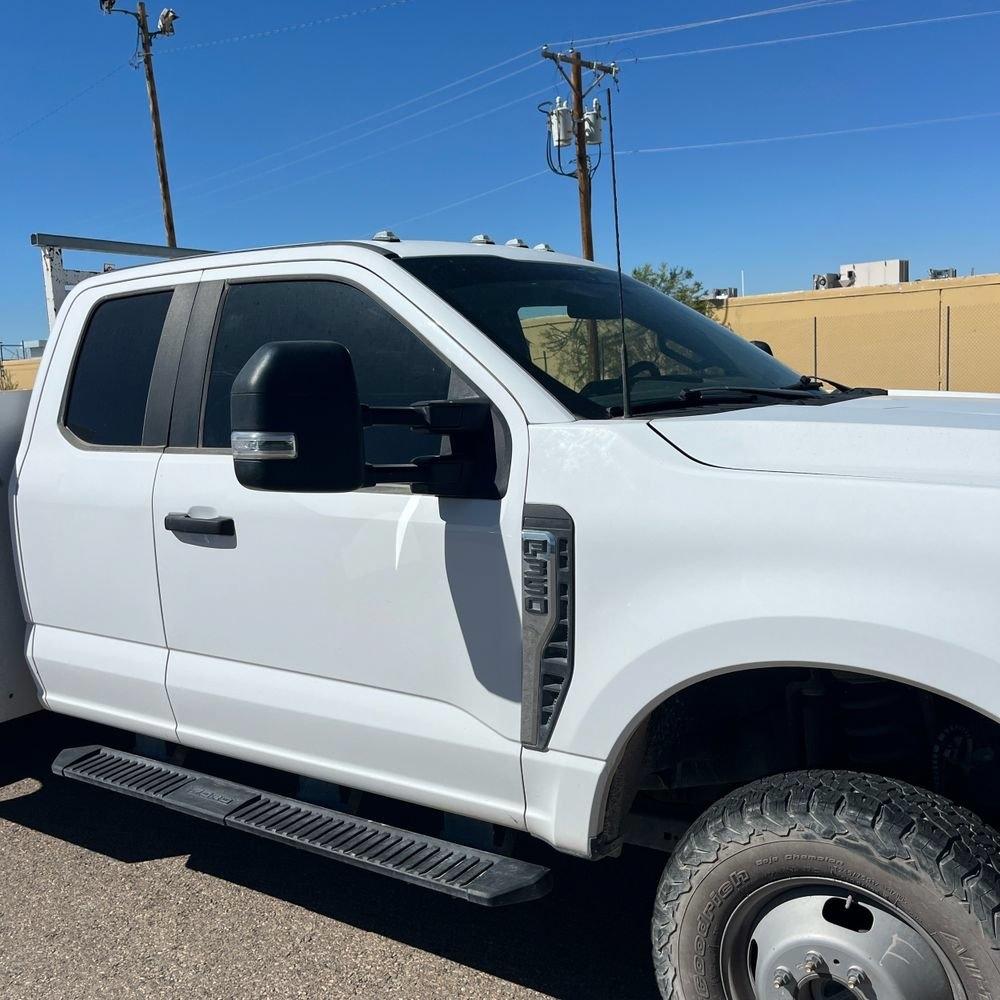 Ford F-350 SD XL SuperCab Long Bed 4WD DRW 2023