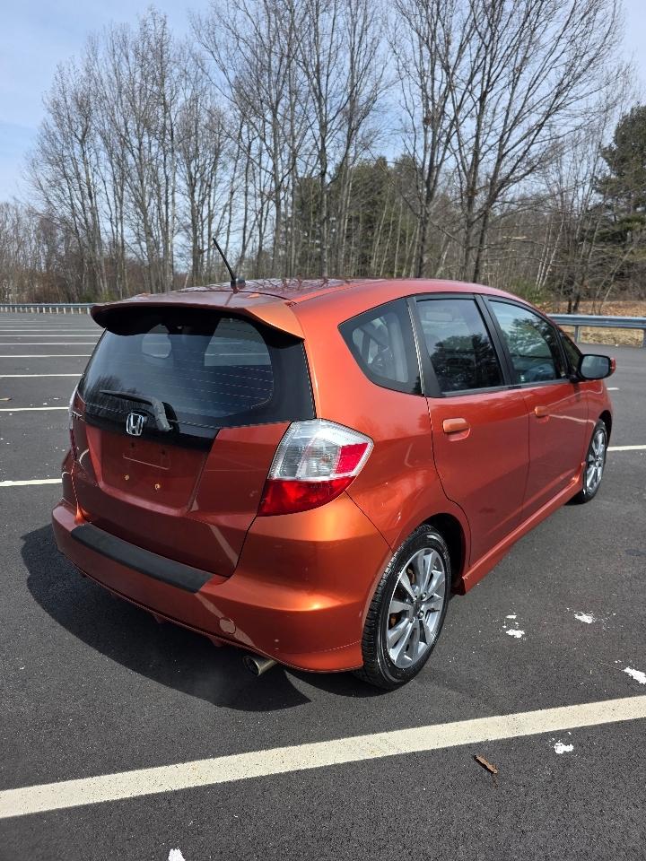 Honda Fit Sport 5-Speed MT 2012