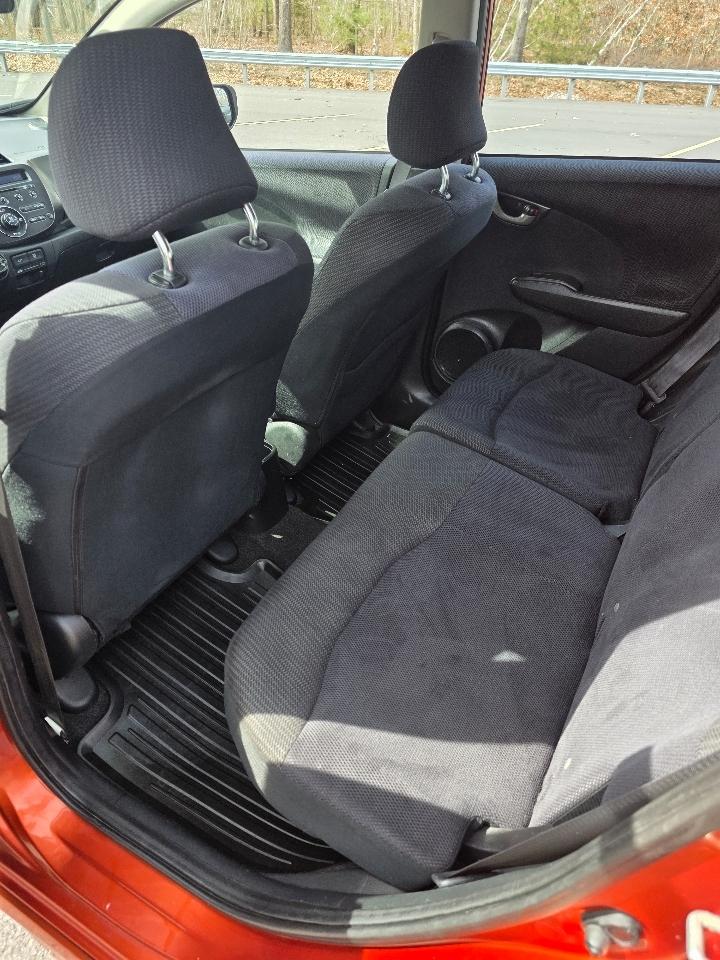 Honda Fit Sport 5-Speed MT 2012