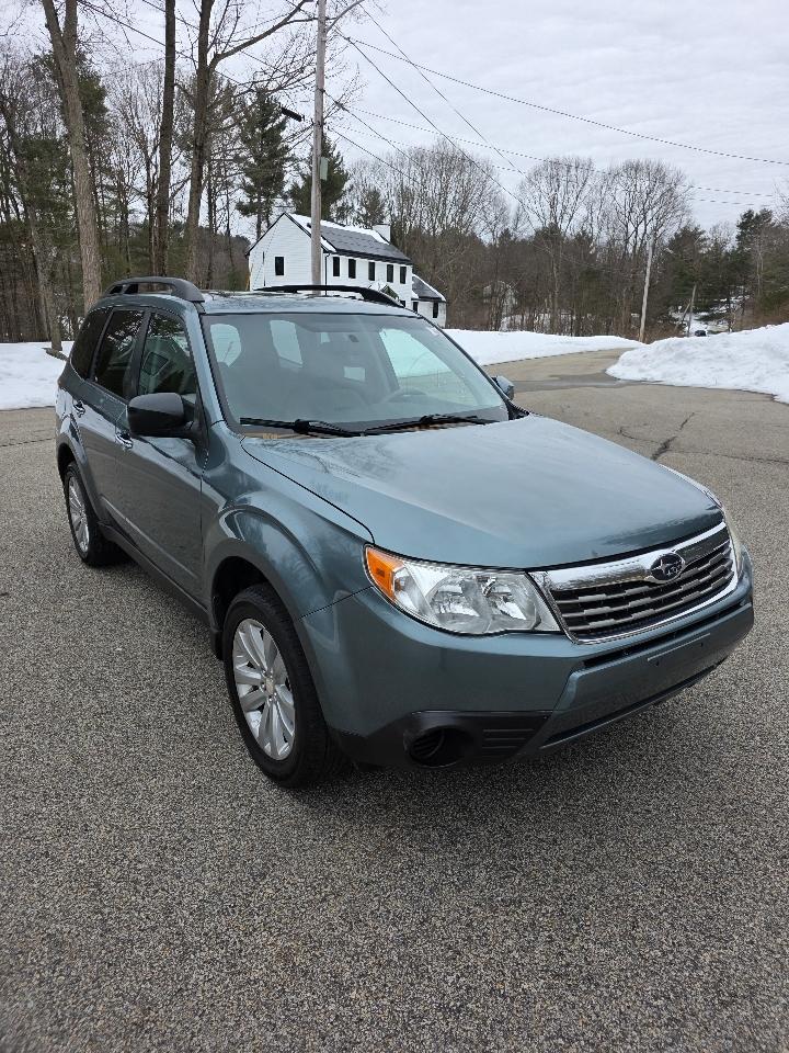 Subaru Forester 2.5X Premium 2012