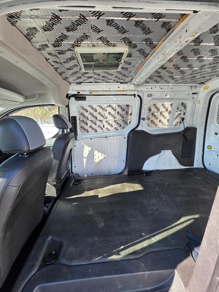 Ford Transit Connect Cargo Van XL LWB w/Rear 180 Degree Door 2017