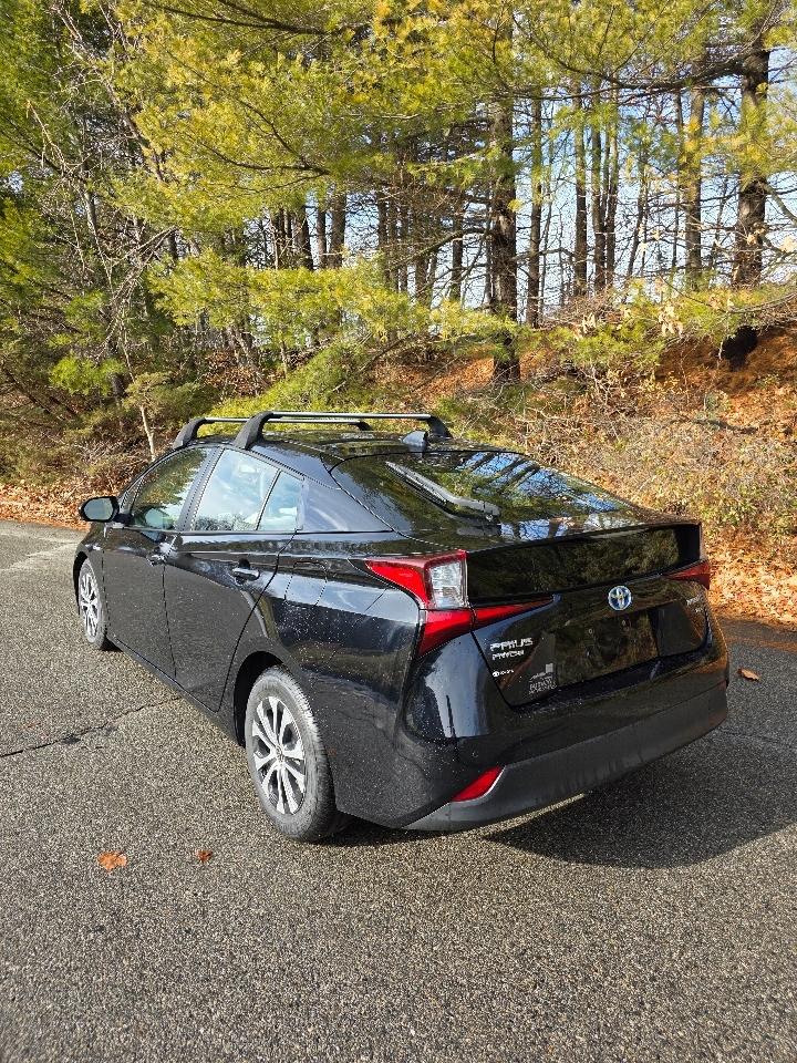 Toyota Prius XLE AWD-e 2022