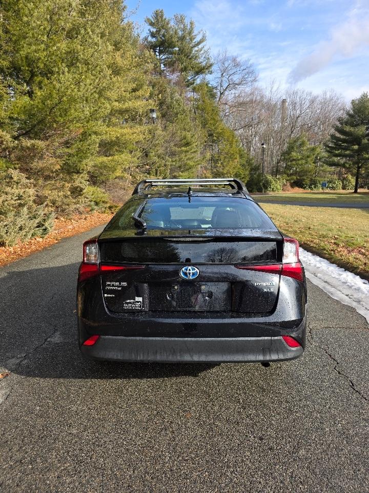 Toyota Prius XLE AWD-e 2022
