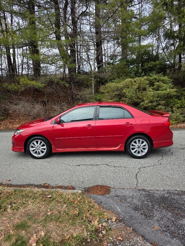 Toyota Corolla S 4-Speed AT 2010