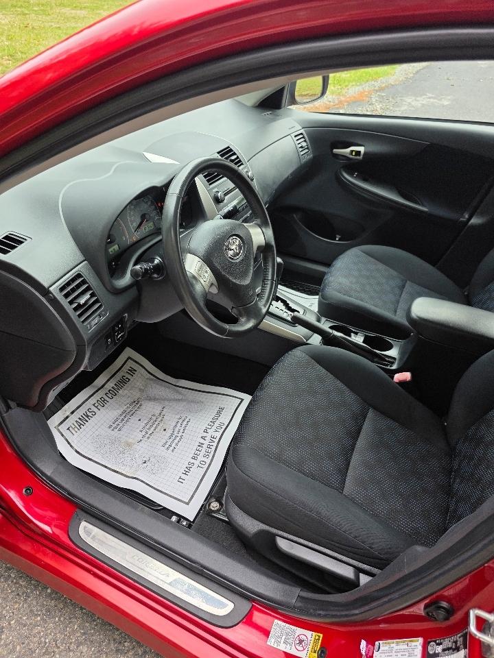 Toyota Corolla S 4-Speed AT 2010