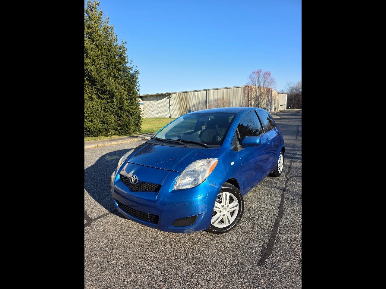 Toyota Yaris Liftback 3-Door AT 2009