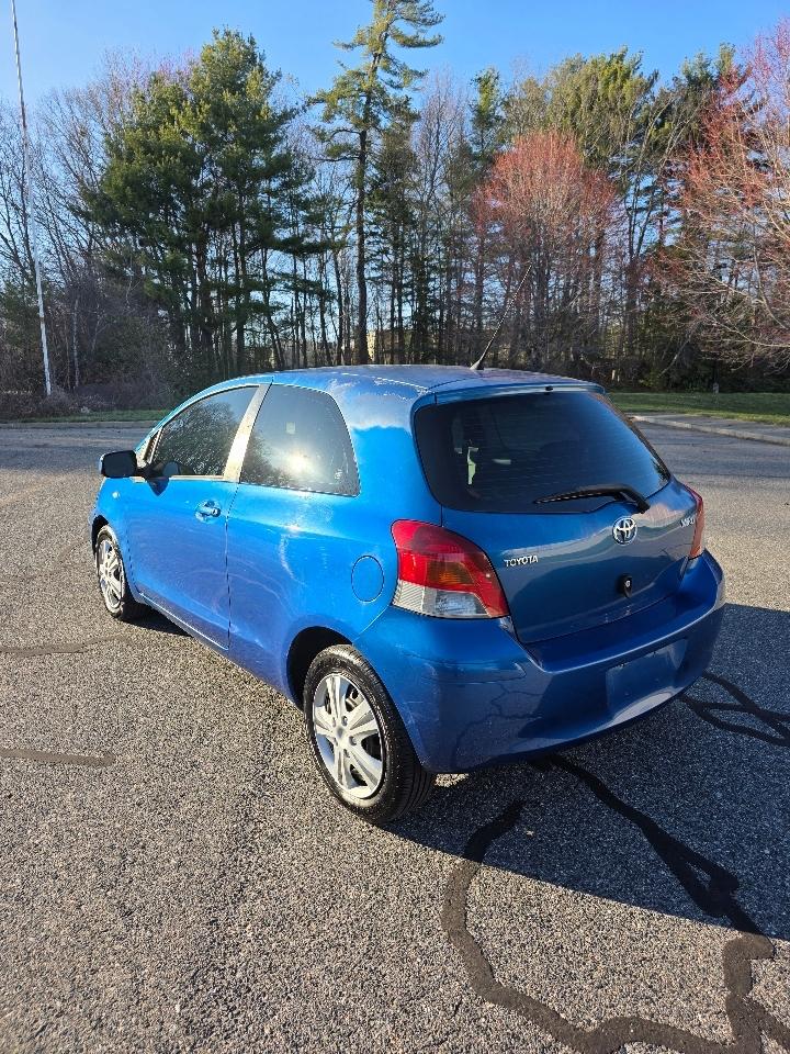 Toyota Yaris Liftback 3-Door AT 2009