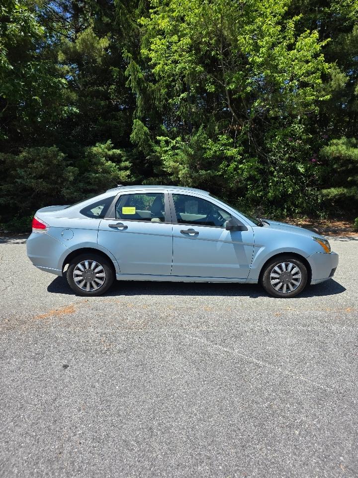 Ford Focus S Sedan 2008
