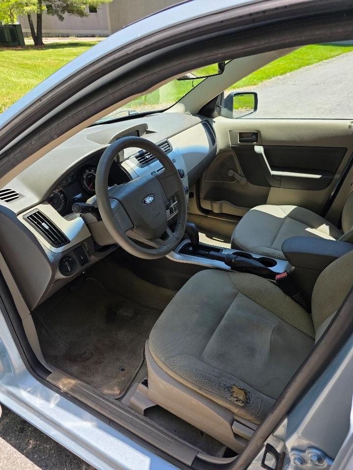 Ford Focus S Sedan 2008