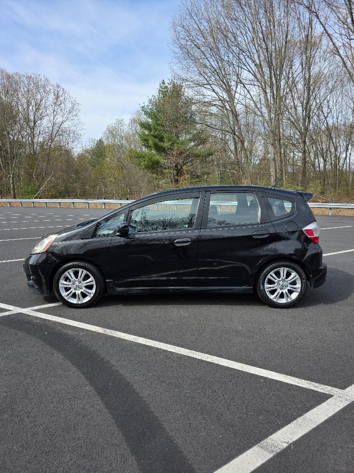 Honda Fit Sport 5-Speed AT 2010